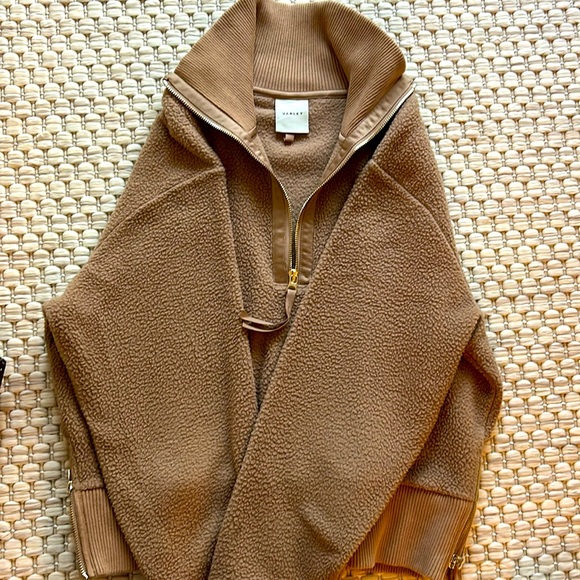 Varley Roselle half zip fleece , size small - Picture 3 of 7